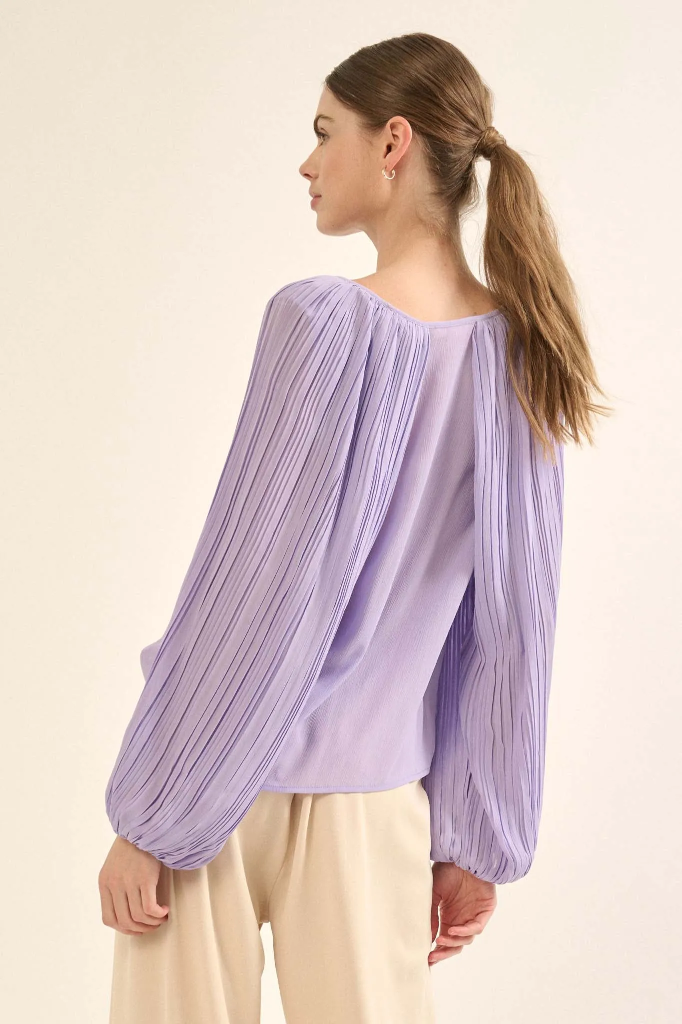 Angelic Heart Pleated Balloon-Sleeve Chiffon Top