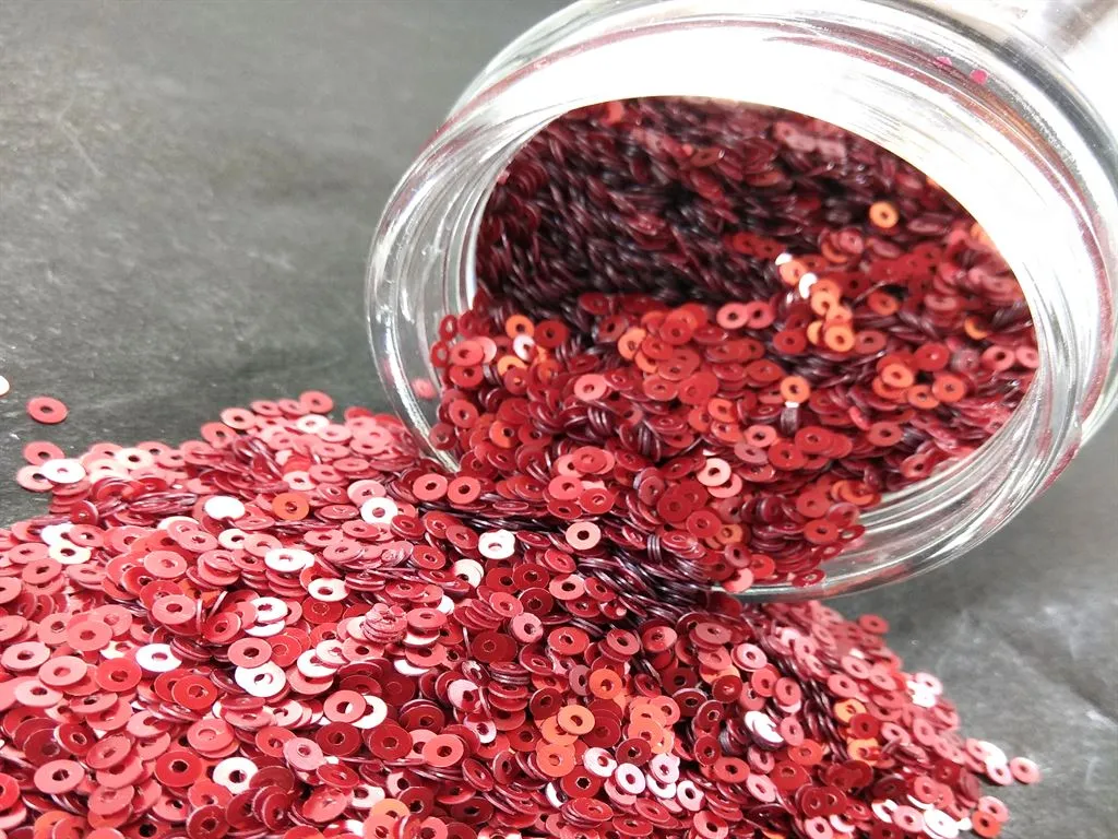 Apple Red Center Hole Circular Sequins