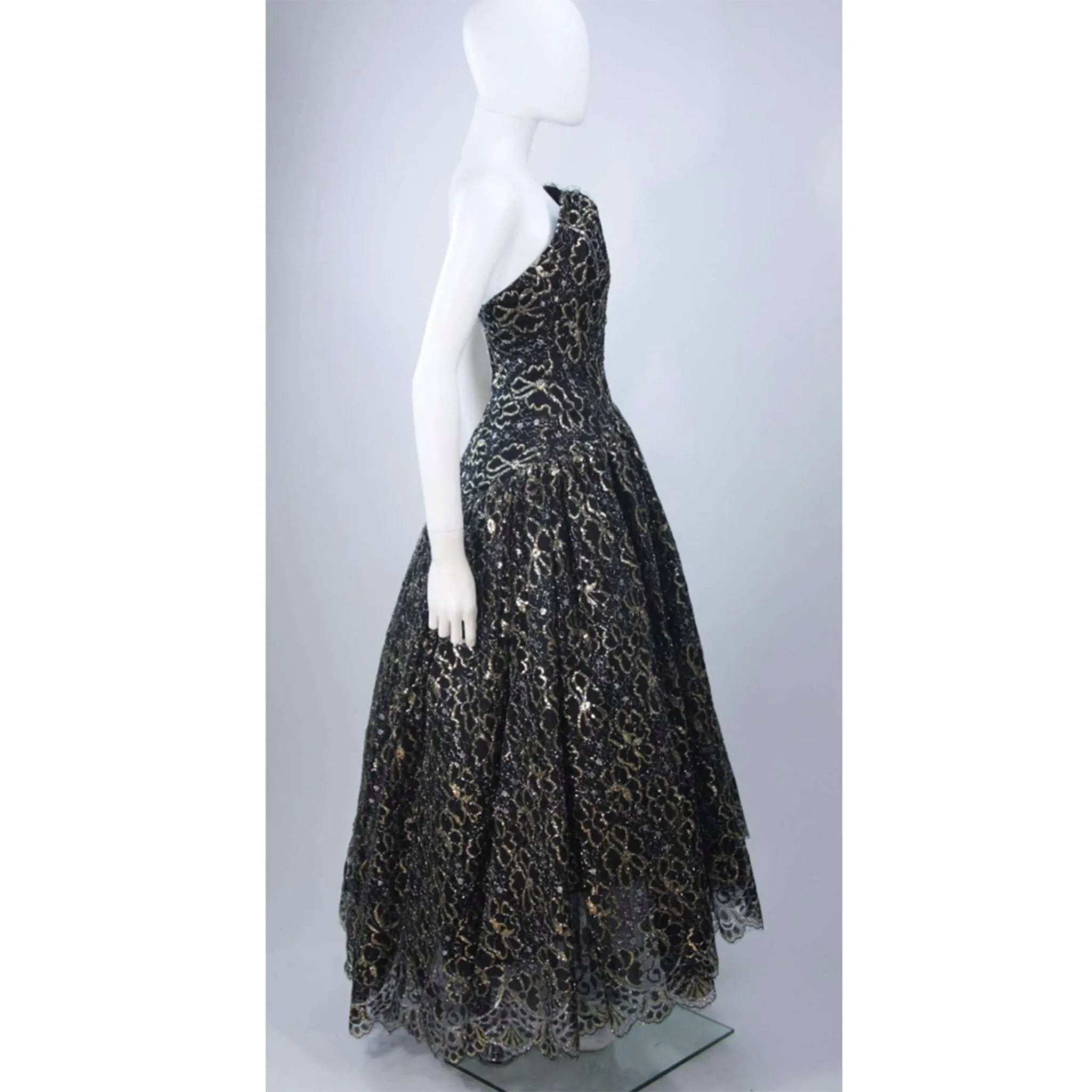 ARNOLD SCAASI Black and Gold Floral Lace Gown Size 4-6