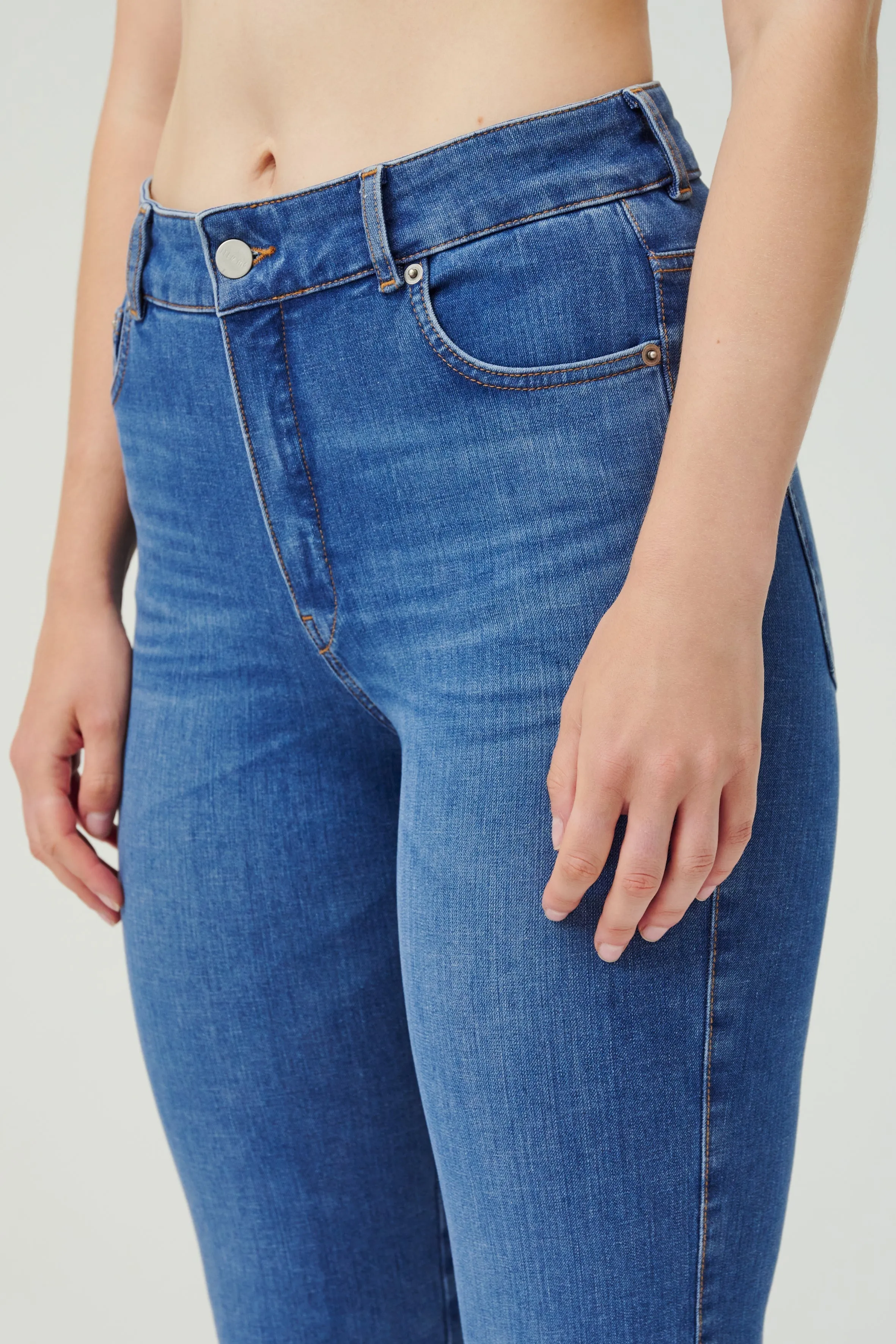 Cropped High Waist Shape Jeans - FINAL SALE