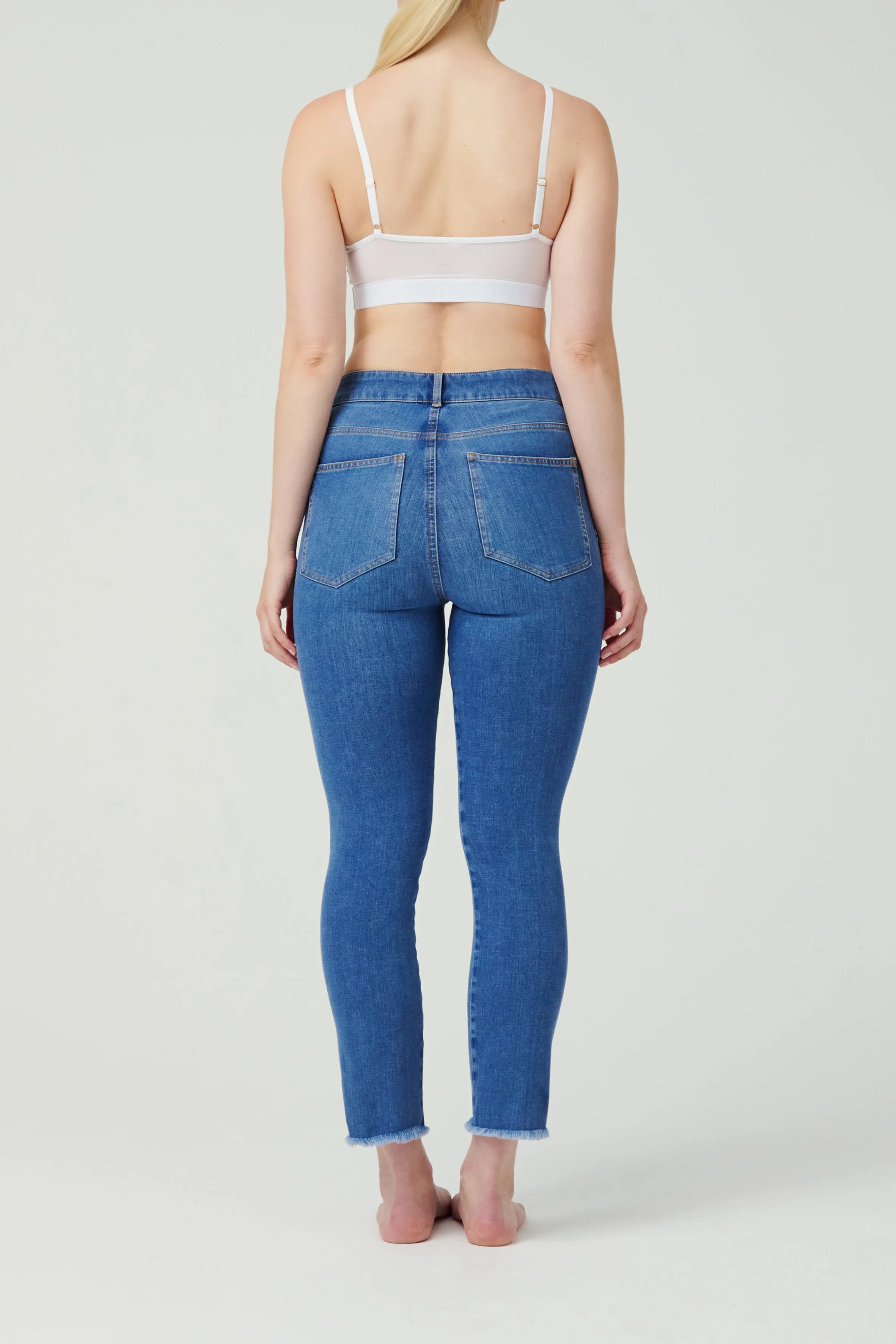 Cropped High Waist Shape Jeans - FINAL SALE