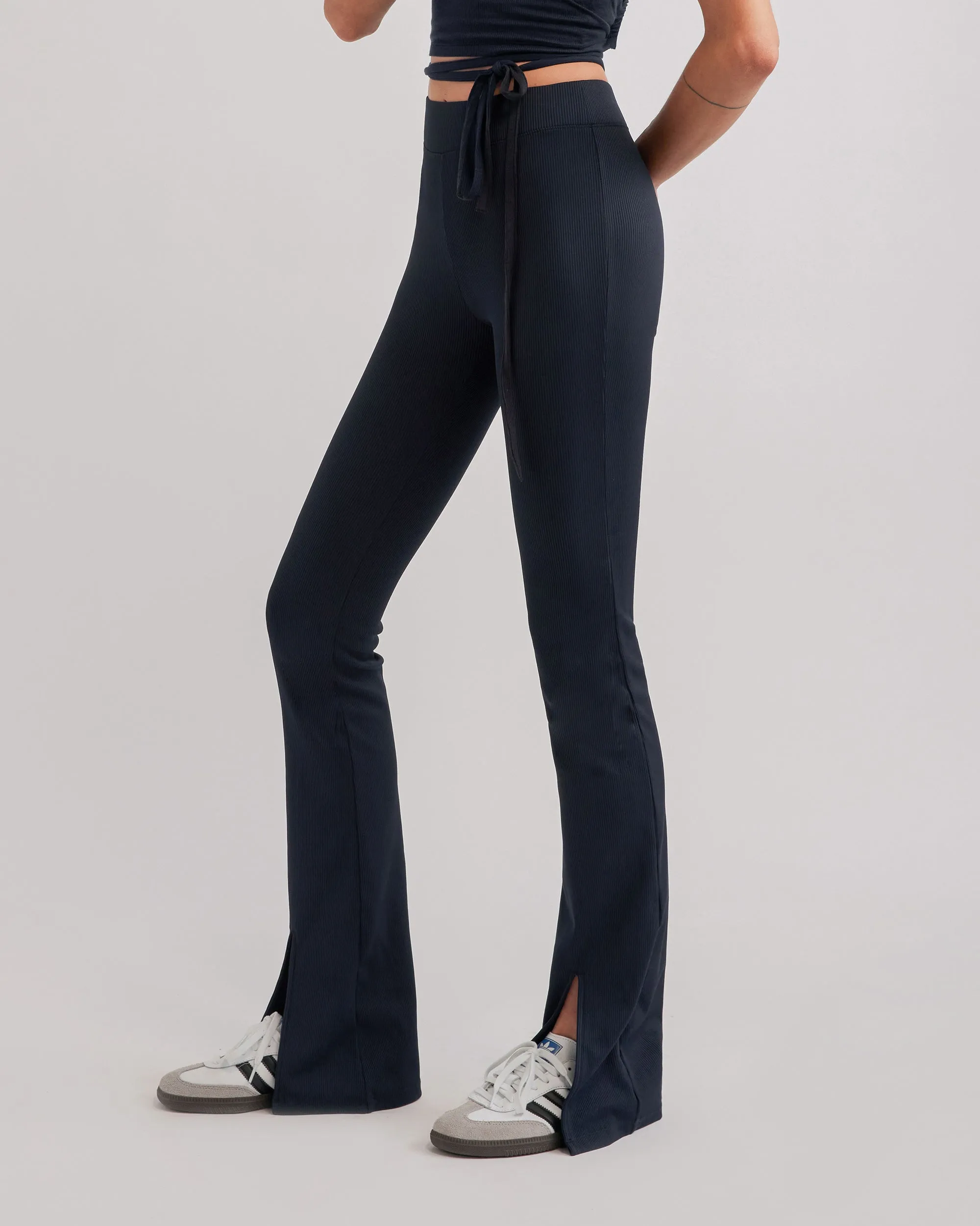 DAMIEN RIBBED PANTS NAVY