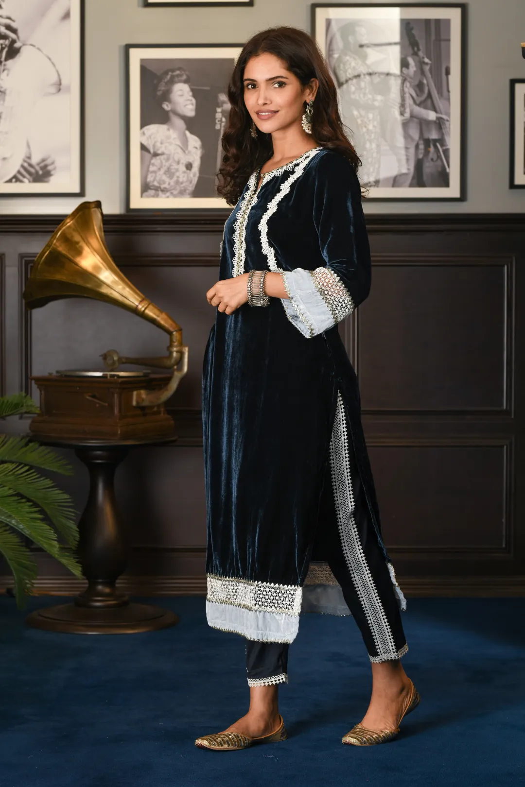 Makhmal Birch Kurta