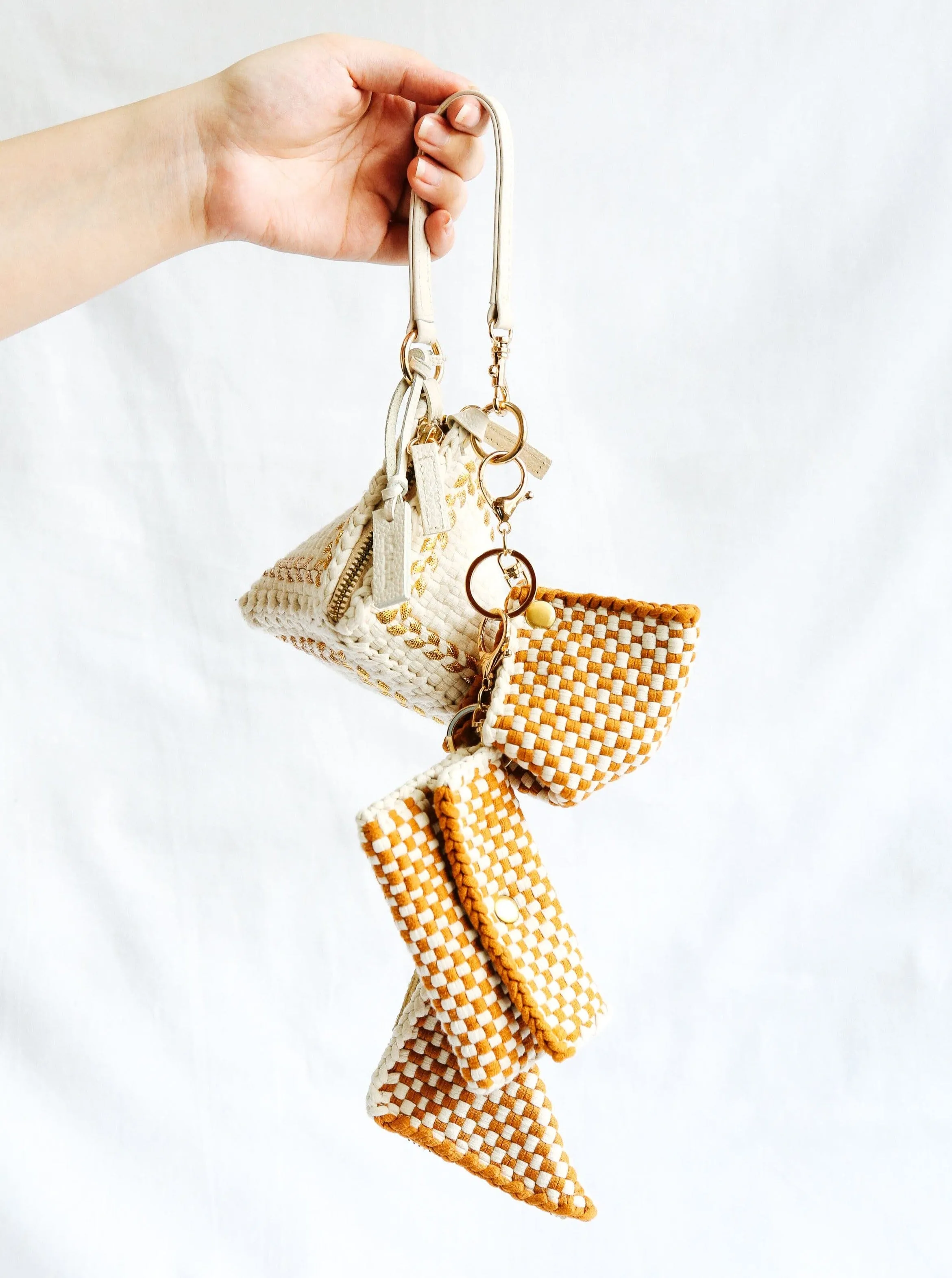 [Ready Today] Wonton Charm Tan & Beige