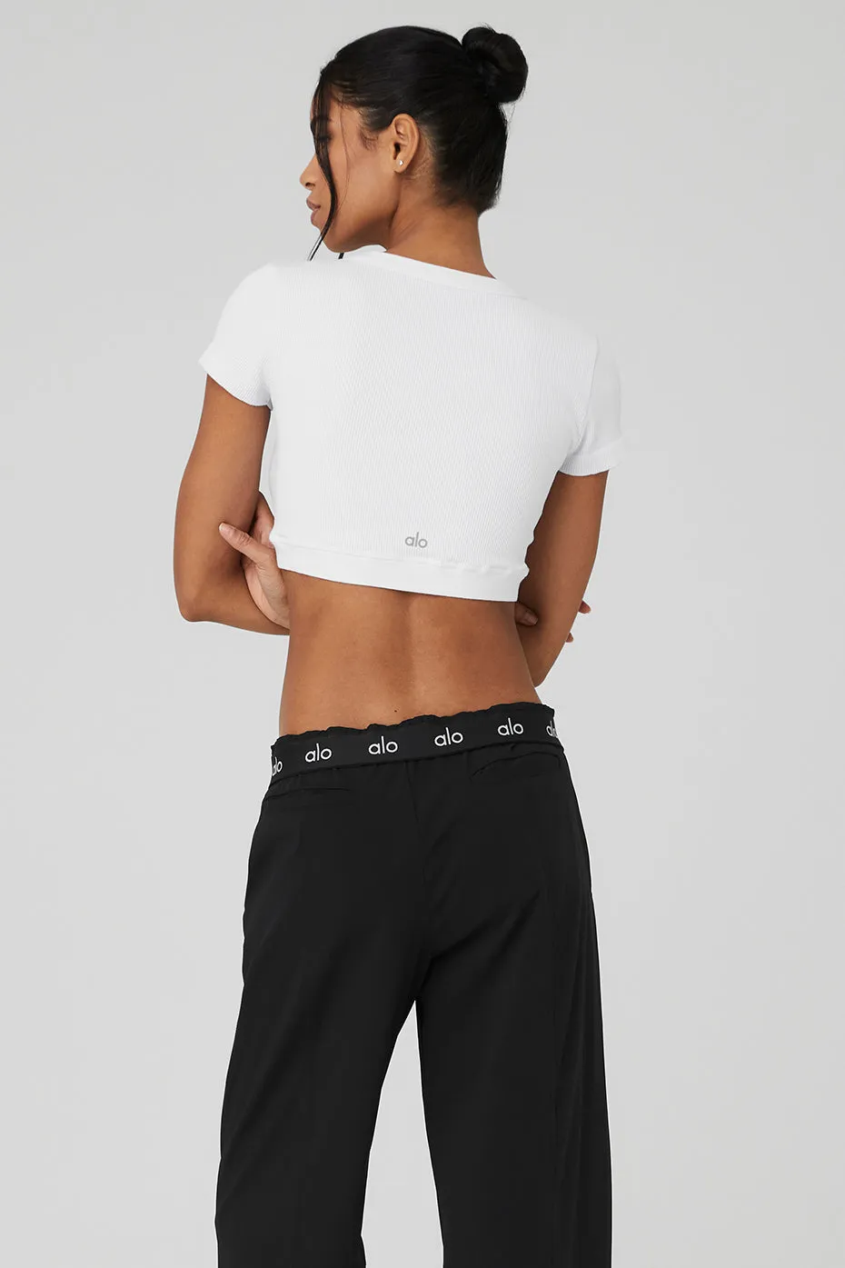 Seamless Ribbed Cropped Serene Short Sleeve - White